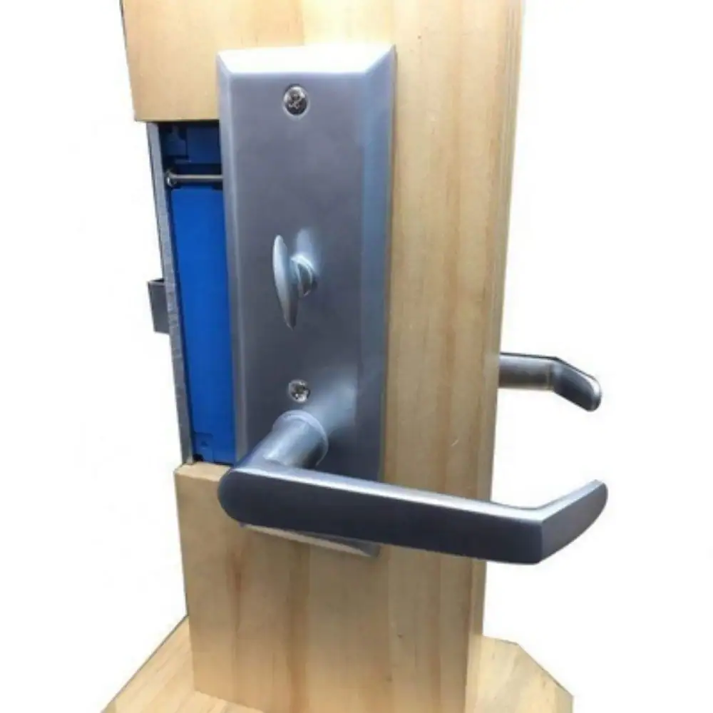 Secure door handle lock with key and mortise mechanism, ideal for enhanced security and durability in residential and commercial doors.