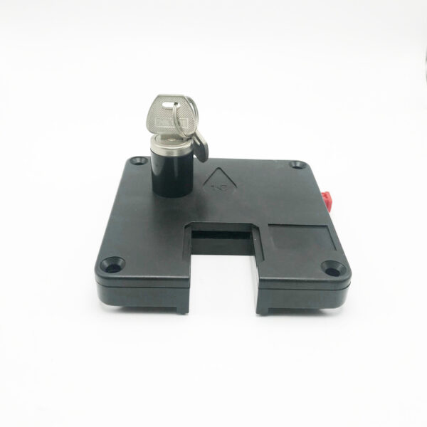 Solid operated door BOX TO COLLECT COINS FROM COIN LOCK — изображение 6