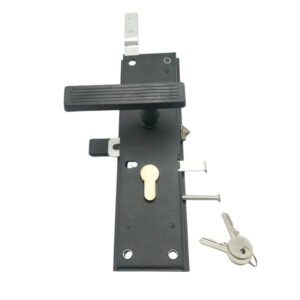 High-security garage door lock assembly with key, designed for reliable locking and easy access. Perfect for commercial and residential garage doors, ensuring safety and security.
